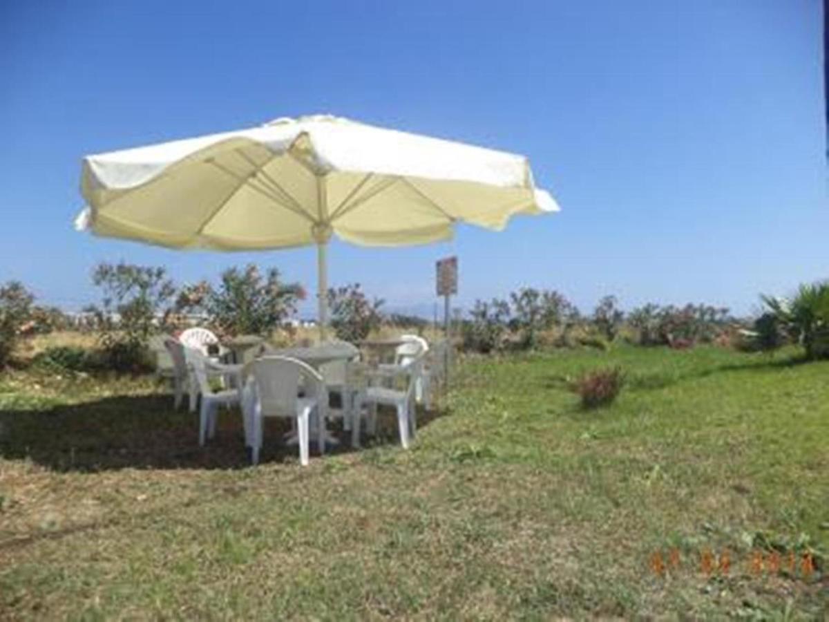 Garden City Image Tigaki 外观 照片